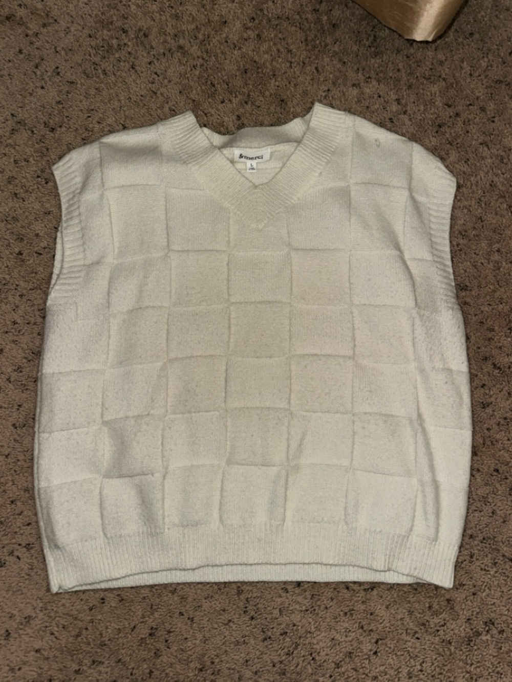 Women’s Cream V-Neck Sweater Vest